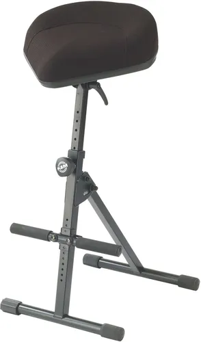 K&M 14044 Stehhilfe - Barhocker & Stehhilfen mit ergonomisch geformter Sitzfläche, höhenverstellbar von 650 - 930 mm, ideal zur Rückenentlastung und für ein komfortables Stehen.