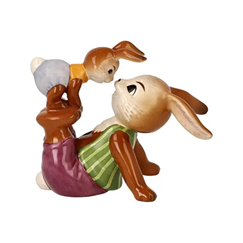 Goebel Hasenfamilie Frechdachs - Charmante Figur für Ostern - Sammlerfigur aus handbemaltem Porzellan, die eine fröhliche Osterstimmung verbreitet und perfekt als Geschenk für jede Gelegenheit geeignet ist.