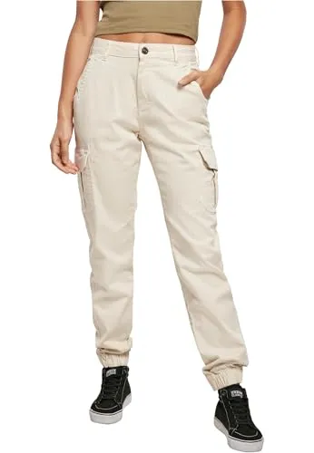 Urban Classics Damen High Waist Cargo Pants - Damen-Hosen mit hohem Bund für optimalen Tragekomfort und praktischen Cargo-Taschen an den Oberschenkeln.