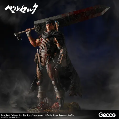 Berserk Statue 1/6 Guts Lost Children Arc - The Black Swordsman - Im Maßstab 1/6 bietet diese ca. 38 cm große Statue von Guts aus dem Anime 'Berserk' eine beeindruckende Detailtreue. Aus hochwertigem PVC gefertigt und inklusive Base, ist sie ein Muss für Sammler.