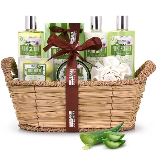BRUBAKER Cosmetics Bade- und Dusch Set Aloe Vera - 11-teiliges Geschenkset - 11-teiliges Set mit Duschgel, Body Lotion, Schaumbad und mehr im stilvollen Flechtkorb. Ideal zur Pflege der Haut und als Geschenk. Nachhaltig und ohne Tierversuche!