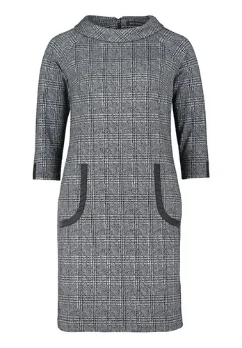 Betty Barclay Cocktailkleid Kurz 3/4 Arm in Black/Cream - Elegantes Cocktailkleid mit 3/4-Ärmeln, Nahttaschen und stilvollem Karomuster – perfekt für besondere Anlässe.