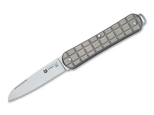 Fox Knives Vulpis 130 Taschenmesser - Titan mit Grenade Pattern - Praktisches Slipjoint-Messer aus Titan mit Wharncliffe-Klinge aus M390, ideal für tägliche Schneidarbeiten und ausgestattet mit einer Fangriemenöse für Lanyards.