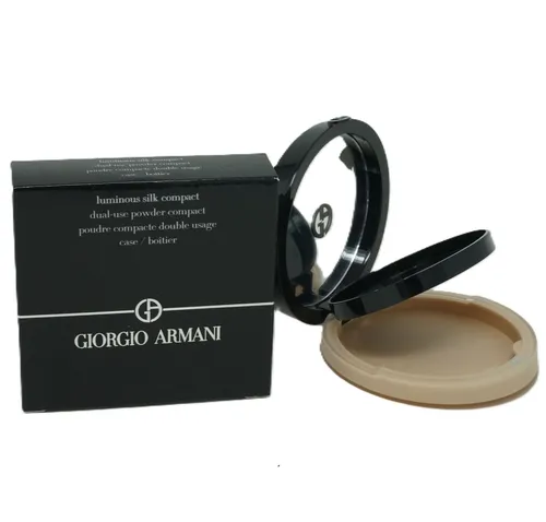 Giorgio Armani dual-use powder compact luminous silk compact