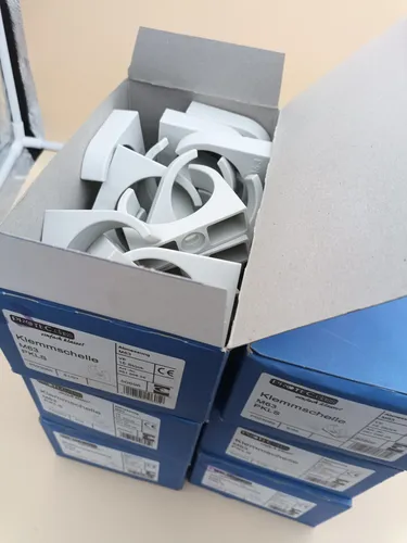 PROTEC.class Klemmschelle M63 PKLS M63 lichtgrau (Verpackungseinheit 15 Stück)