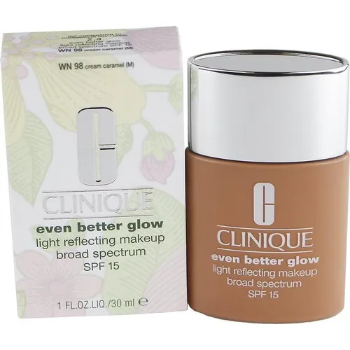 Clinique Even Better Glow Foundation, WN 98 von Clinique