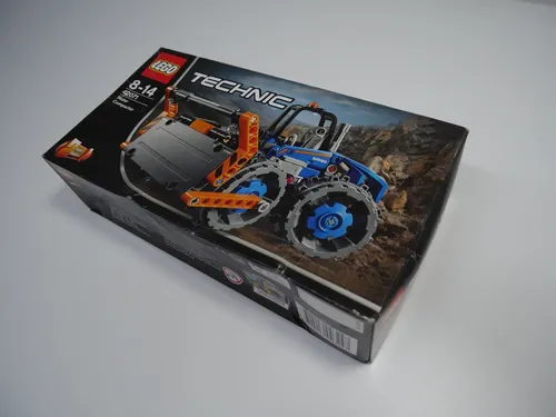 Lego® Technic 42071 Dozer Compactor Set