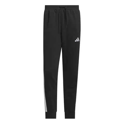 ADIDAS Herren Hose Essentials 3-Streifen - Modische Hosen mit sportlichem Style, aus weichem Baumwollmix mit angerauter Innenseite und Rippbündchen für Wärme. Hergestellt aus mindestens 70% recycelten und erneuerbaren Materialien.