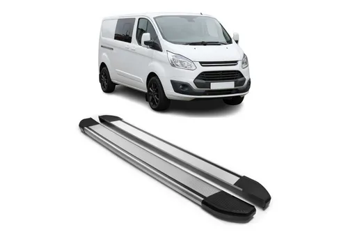 OMAC Kfz-Schmutzfänger Seitenschweller für Ford Transit Custom 2013-2023 L2, Rutschfest & Robust - Fahrzeugspezifische Aluminium Trittbretter für den Ford Transit Custom L2. Schützen Sie Ihre Karosserie effektiv und erleichtern Sie den Ein- und Ausstieg mit rutschfestem Design und hoher Stabilität.