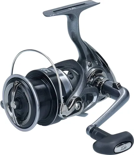 DAIWA N'ZON LT 5000S-CP Feederrolle - Angelrolle für Match- und Feederangeln, mit Tough Digigear Getriebe für optimalen Lauf und hohe Bremskraft von 12 kg – ideal für schwere Futterkörbe auf Distanz.