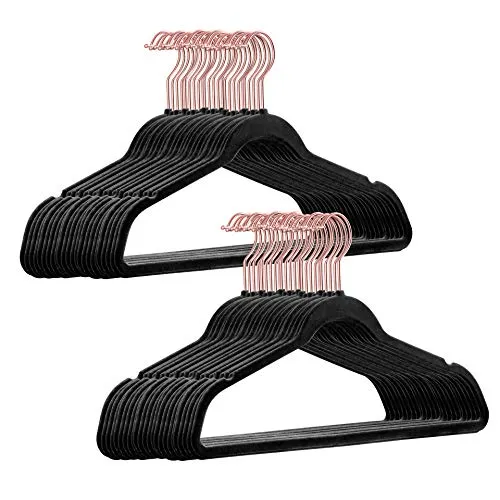 Stück hochwertige Samt Kleiderbügel in der Farbe Schwarz mit Rosegold Look Haken/Anti-Rutsch/von StickandShine 50