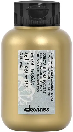 Davines More Inside Texturizing Dust 8 g - Volumen Booster - Volumen und flexible Textur für jedes Haar. Ideal für langanhaltende Styles und rückstandsloses mattes Finish. Perfekt für kreative Looks!