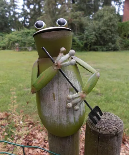 Zaunfigur Zaunhocker Gartendeko arbeitsamer Frosch mit Forke 15,5 cm