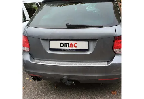 OMAC Ladekantenschutz für VW Golf mk7 Variant - Abdeckblenden, langlebig aus rostfreiem Stahl, schützt effektiv die Ladefläche vor Kratzern und Stößen, einfache Montage ohne Bohren.