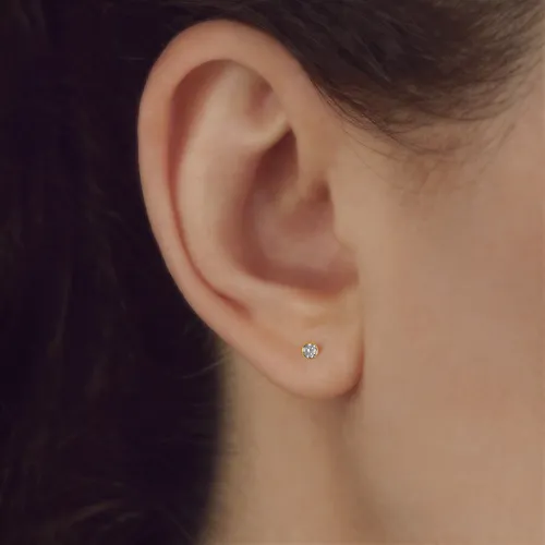 NKlaus Einzel Ohrstecker 2,5mm Gelbgold 333 mit Zirkonia - Ohrringe für Damen | Elegantes Design aus 8 Karat Gold mit funkelndem Zirkonia, ideal für jeden Anlass und hohen Tragekomfort.