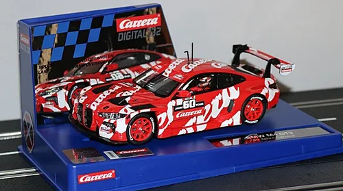 Carrera Digital 132 BMW M4 GT3 60 Jahre Carrera No.60 - Carrera 132 Slotcar im Maßstab 1:32, mit beeindruckender Beleuchtung und ideal für Slotcar-Rennfans ab 8 Jahren.