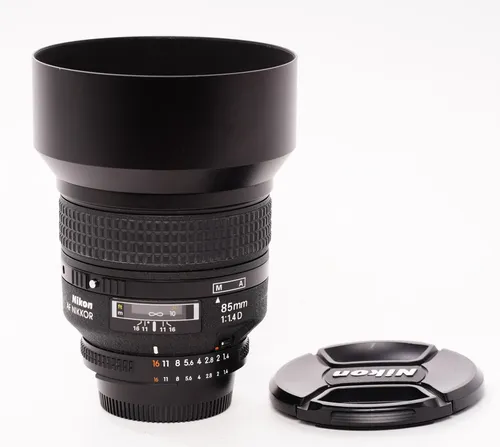 Nikon AF Nikkor 85mm F/1.4 D (IF) #410283