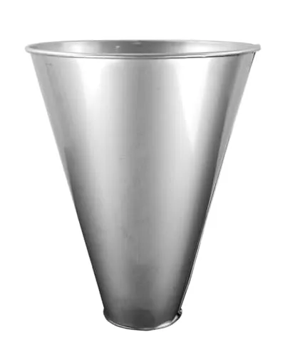 agrarking.de Edelstahl Schlachttrichter für Hühner - Stallbedarf für Viehhaltung, robuster Edelstahltrichter für hygienisches und effizientes Schlachten von mittelgroßen Hühnern.