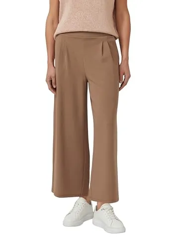 s.Oliver Culotte im Relaxed Fit aus Interlock-Jersey - Stylische Culotte mit weitem Bein und hohem Bund. Der elastische Bund sorgt für hohen Tragekomfort, während die praktische Eingrifftasche für Alltagstauglichkeit steht.
