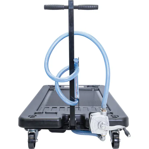 BGS 9987 Öl-Auffangwanne 60 l - fahrbar und vielseitig einsetzbar - Ölauffangwannen: Ideal für bodennahe Reparaturen, leicht zu positionieren dank 4 Lenkrollen und Rangierdeichsel. Robuste Kunststoffwanne mit Stahlblechverstärkung.