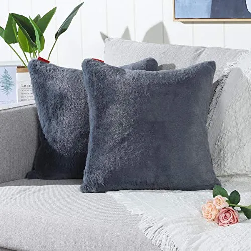 Mandioo 2er Set 40x40 cm Grau Faux Fur Flauschigen Kissenbezüge Moderne Künstlich Pelz Kissenhüllen Dekorative Sofakissen Dekokissen Weicher Zierkissenbezug für Wohnzimmer Sofa Schlafzimmer