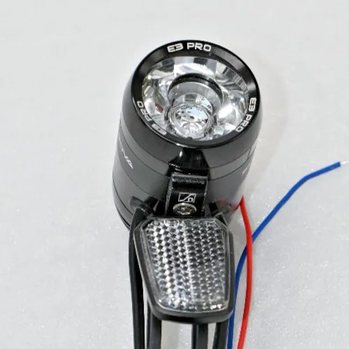 SUPERNOVA E3 Pro 2 Terraflux 2 Schwarz LED Fahrradlampe