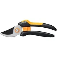 Solid M Bypass-Gartenschere P321 orange/schwarz von Fiskars