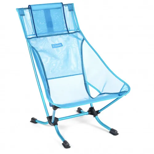 Helinox Beach Chair Blue Mesh - Bürostühle für den Strand, ideal für weichen Untergrund mit gespreizten Beinen, die ein Einsinken verhindern. Integrierte Seitentaschen und Kissenhalter bieten zusätzlichen Komfort.