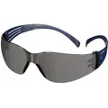 Produktbild: 3M SecureFit 100 Schutzbrille, blaue Bügel, Antikratz-/Antibeschlag-Beschichtung, graue Scheibe, SF102AF-BLU
