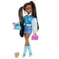 Produktbild: Barbie Dream Besties Puppe und Accessoires, bewegliche Barbie Brooklyn“ Modepuppe mit langem schwarzen Haar, 9 Teile zum Thema Musik, HYC22