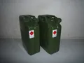 Produktbild: 2 x 20 Liter Benzinkanister Metall VALPRO GGVS mit Sicherungsstift