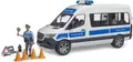 Produktbild: Bruder Mercedes Sprinter Polizeifahrzeug mit Polizist 02683