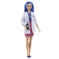 Produktbild: Barbie You Can Be Anything Serie, Wissenschaftlerin, Wissenschaftler Puppe mit blauen Haaren, Laborkittel, Mikroskop, Schutzbrille, Zubehör, inkl Puppe, als Geschenk geeignet