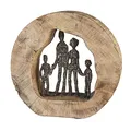 Produktbild: Casablanca Deko Figur Skulptur Familie Glück Liebe - Familienskulptur aus Holz Aluminium mit Spruchanhänger - Dekoration Wohnzimmer Geschenenk Geburtstagsgeschenk - Höhe 28 cm