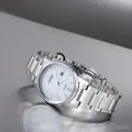 Produktbild: Citizen Classic Eco Drive Damenuhr EW2720-57A Weiß