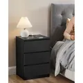Produktbild: VASAGLE Nachttisch, Beistelltisch, 3 Schubladen, abgeschrägte Kante, 2 AC-Steckdosen, 2 USB-Anschlüsse - Schwarz