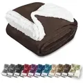 Produktbild: Wohndecke in Lammfell‐Optik - Kuscheldecke flauschig – Sherpa Fleecedecke, Gräfenstayn, Warme Wolldecke & Sofaüberwurf Tagesdecke für Couch & Sofa braun 220 cm x 240 cm
