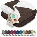 Produktbild: Gräfenstayn® Dicke Kuscheldecke flauschig & super weich - warme Sherpa-Fleecedecke in Lammfell-Optik als Wohndecke, Tagesdecke & Sofadecke - Überwurf Decke Sofa & Couch (Dunkelbraun 240x220)