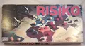 Produktbild: PARKER 6011076: RISIKO [Taktikspiel]. Achtung: Nicht geeignet für Kinder unter 3