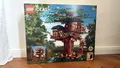 Produktbild: LEGO Ideas: Baumhaus (21318)