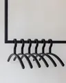 Produktbild: Metallbude Kleiderbügel FAY 6er Set Schwarz - Leicht, Platzsparend, rutschfest, Stabil Kunststoff Hangers - Modern Clothes Hanger Design for Garderobe - Bügel 46 cm
