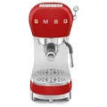Produktbild: SMEG ECF02RDEU Espressomaschine Rot Siebträger im 50er Jahre Retro Design