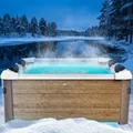 Produktbild: BRAST Whirlpool MSpa Oslo Amber mit Fester Außenwand | LED-Beleuchtung in 20 Farben für 6 Personen | 160x160x65cm | 120 Massagedüsen | Ganzjähriger Einsatz Winterfest | In & Outdoor Pool