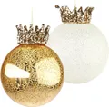 Produktbild: BRUBAKER Weihnachtsbaumkugel Weihnachtskugel Set - King und Queen - 2 Premium Baumkugeln aus Glas (2 St), Gold und Glitzer mit Kronen - Christbaumschmuck König/Königin