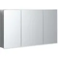 Produktbild: Geberit Option Plus Spiegelschrank mit integrierter Beleuchtung, drei Türen,
