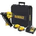 Produktbild: DeWalt Elektronagler DCN930P2-QW inkl. Koffer, 18V / 5,0Ah mit 2 Akkus für Streifennägel 50-90 mm, 55 Stück