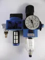 Produktbild: Festo Wartungseinheit 33018 HE-3/8-S-B + 150030 LFR-3/8-S-B Manometer