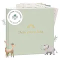 Produktbild: mintkind® Mein erstes Jahr Babyalbum Salbei Leinen – natürliches Babytagebuch mit 176 Seiten und Sticker-Set für warme Erinnerungen im ersten Lebensjahr, hochwertiges Hardcover 21 x 21 cm