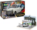 Produktbild: Fall Of The Berlin Wall Trabant 601S Gift Set 30th Anniversary 1:24 Plastic Kit