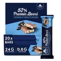 Produktbild: Multipower 53% Protein Boost – 20 x 45 g Protein Riegel Cookies & Cream mit 53% hochwertigem Protein – 24 g Eiweiß und 1,3 g Zucker je Eiweißriegel